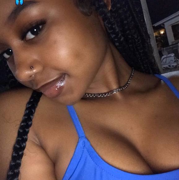 simonesloan72